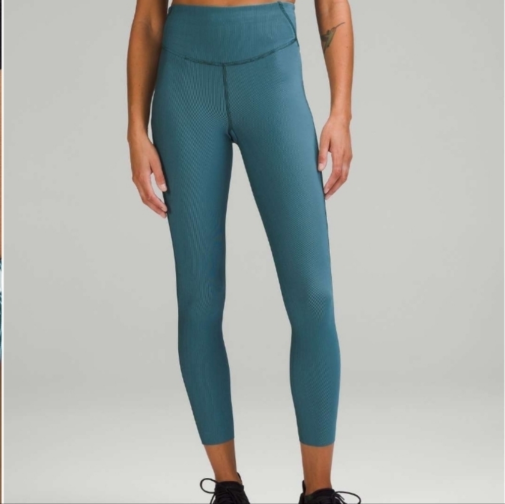 Lululemon Base Pace Ribbed Tight - Picture 2 of 11